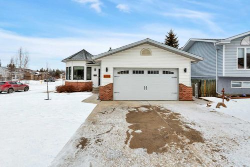 6006 70 Ave, Rocky Mountain House, AB, T4T1M2 | Card Image