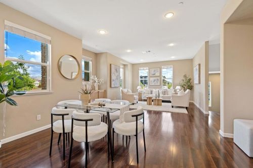 1051 Sierra Rd, San Jose, CA, 95131-4022 | Card Image