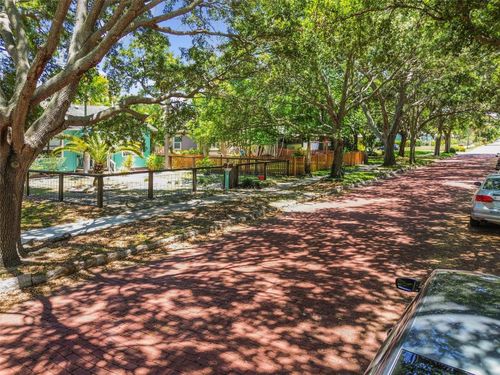 2421 7th Ave N, ST PETERSBURG, FL, 33713-7019 | Card Image