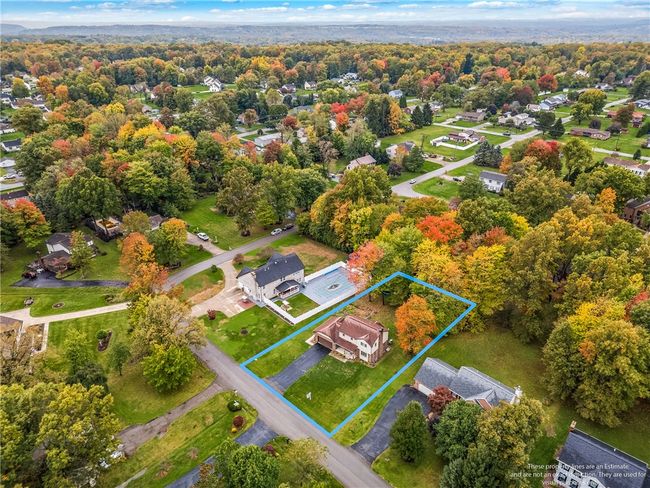3213 Greentree Cir, House other with 3 bedrooms, 3 bathrooms and 2 parking in New Castle PA | Image 37