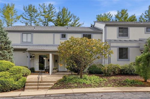 1559 Pinehurst Dr, Upper St. Clair, PA, 15241-3201 | Card Image
