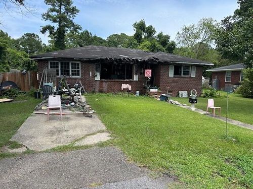 6322 Brandt St, North Charleston, SC, 29406-4859 | Card Image