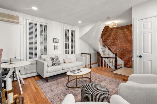th-22 Shawmut St, Boston, MA, 02116 | Card Image