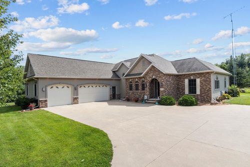 W5271 Cree Road, Marion, WI, 54982 | Card Image