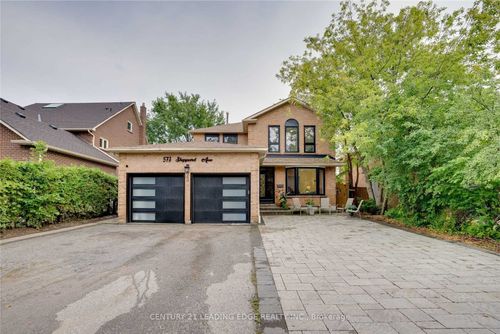 573 Sheppard Ave, Pickering, ON, L1V1G1 | Card Image