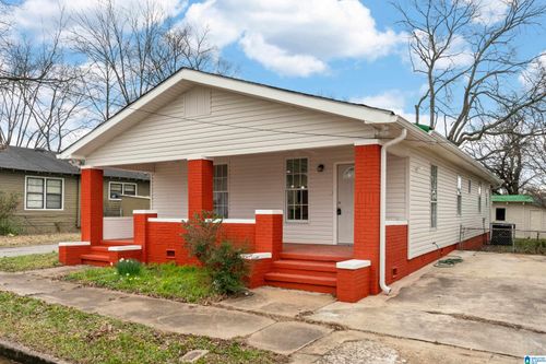 716 15th St N, Bessemer, AL, 35020-5688 | Card Image