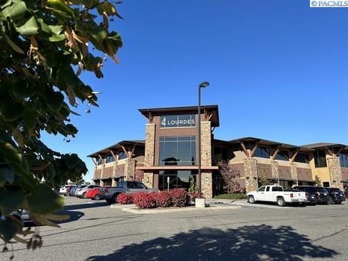203-7425 Wrigley Dr, Pasco, WA, 99301 | Card Image