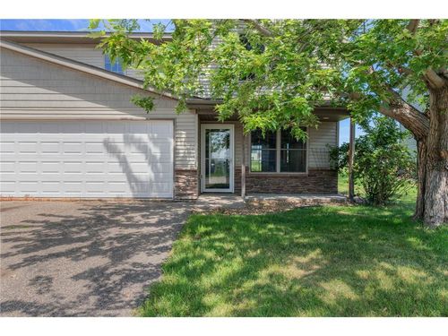 415 Sierra Pl, Roberts, WI, 54023-8504 | Card Image