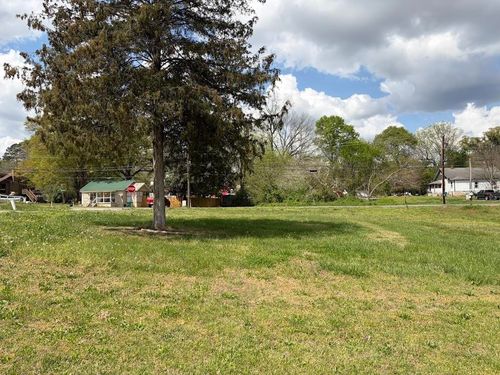 302 E Lime St, Blacksburg, SC, 29702-1619 | Card Image