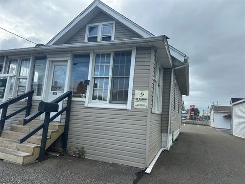 1206 Hilborn Ave, Erie, PA, 16505-4225 | Card Image