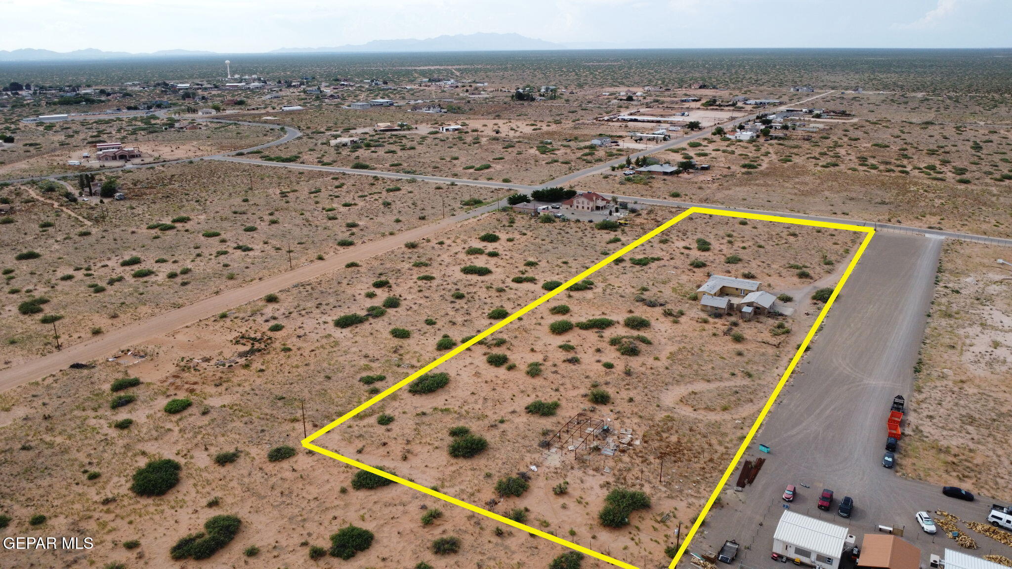 Residential in Clint 5