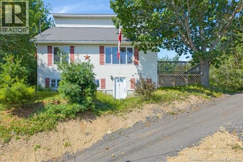 37 Woolastook Dr, Grand Bay-Westfield, NB, E5K1R4 | Card Image