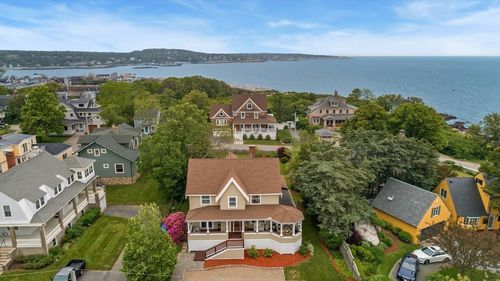 5 Allen Ave, Rockport, MA, 01966-1701 | Card Image