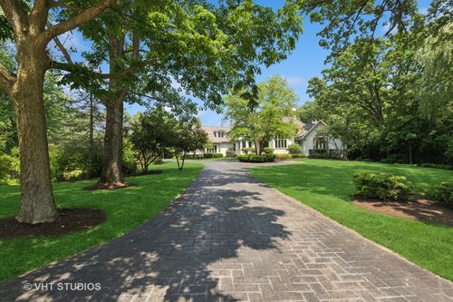 1310 Gavin Ct, Lake Forest, IL, 60045-2677 | Card Image