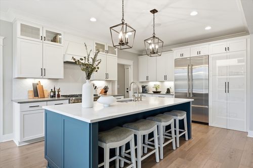 304 Kelsey Grace Pl, Mount Juliet, TN, 37122-2916 | Card Image