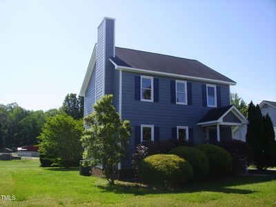 House left view | Image 1