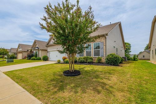 668 Ridgeville Crossing Dr, Inman, SC, 29349-9620 | Card Image