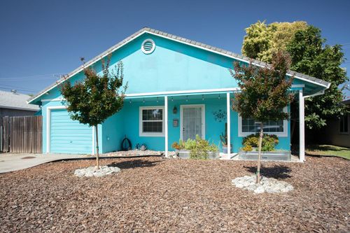 1410 Upland Dr, Yuba City, CA, 95991-2835 | Card Image