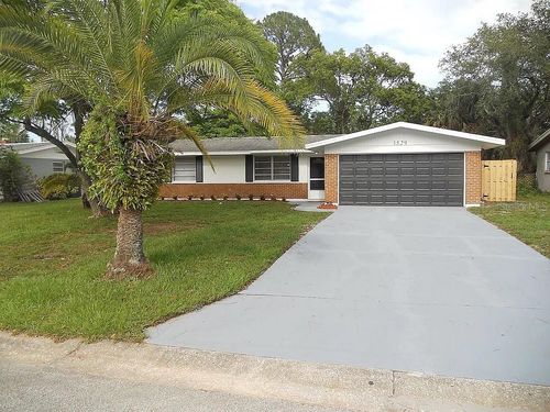 1529 Culverhouse Dr, DAYTONA BEACH, FL, 32117-1811 | Card Image