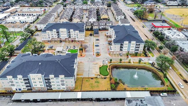 APT-1407 - 6804 Westview Dr, Condo with 3 bedrooms, 2 bathrooms and 1 parking in Houston TX | Image 22