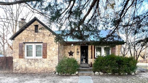 1825 N 9th St, Arkansas City, KS, 67005-1713 | Card Image