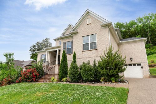6343 Wildwood Dr, Brentwood, TN, 37027-4859 | Card Image