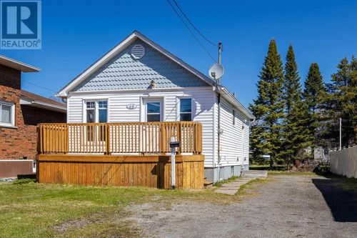48 Churchill Ave, Sault Ste. Marie, ON, P6C2R2 | Card Image