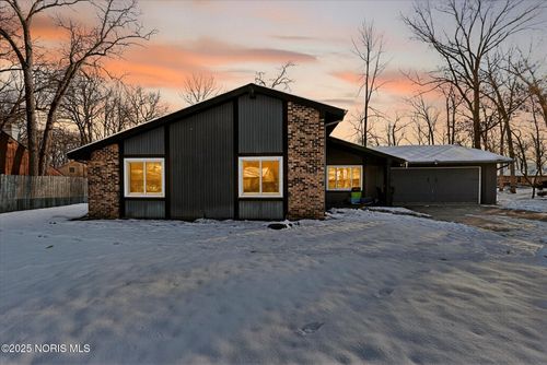 1913 Sherwood Dr, Defiance, OH, 43512-3431 | Card Image