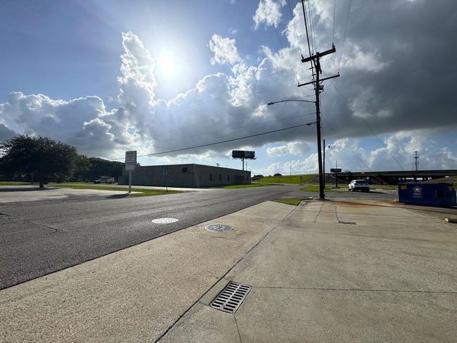 3500 Main Ave, Home with 0 bedrooms, 0 bathrooms and null parking in Groves TX | Image 5