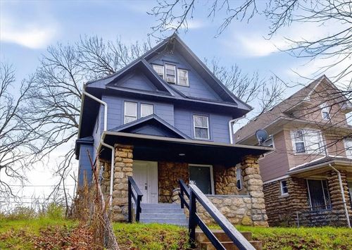 3617 Olive St, Kansas City, MO, 64109-2865 | Card Image