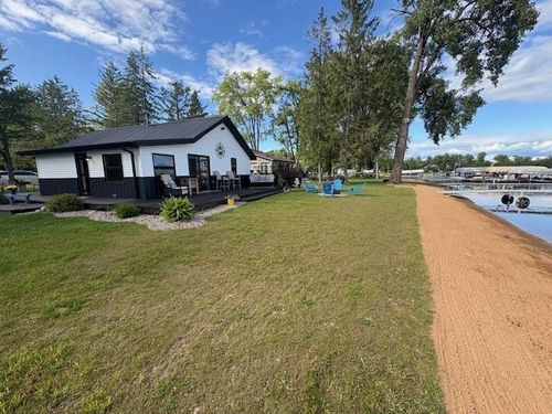 N6012 Lake Drive, Wescott, WI, 54166 | Card Image
