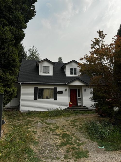 1590 Bishop Rd, White Rock, BC, V4B3K7 | Card Image