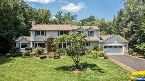 59 Morley Dr, Wyckoff, NJ, 07481-3322 | Card Image
