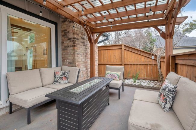 9458 Singing Quail Dr, Condo with 2 bedrooms, 2 bathrooms and 4 parking in Austin TX | Image 25
