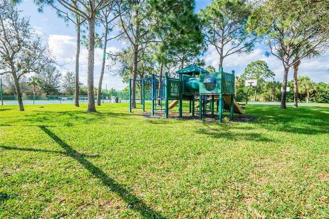 1065 Harbour Glen Pl, House other with 3 bedrooms, 2 bathrooms and null parking in PUNTA GORDA FL | Image 55