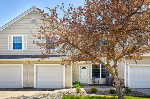 1011 Ne Hyacinth Ln, Ankeny, IA, 50021-9290 | Card Image