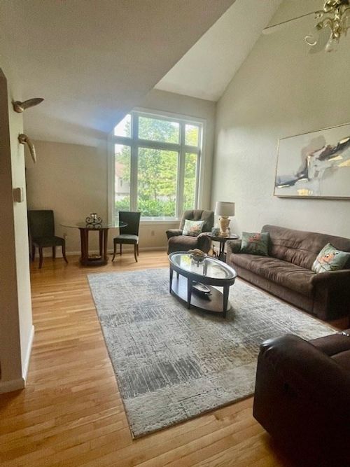 0-43 Willow Pond Dr, Rockland, MA, 02370-2673 | Card Image