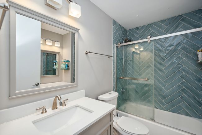 APT-3707 - 30 E Huron St, Condo with 2 bedrooms, 1 bathrooms and null parking in CHICAGO IL | Image 9