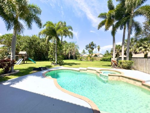 1118 Fosters Mill Dr, Boynton Beach, FL, 33436-8700 | Card Image