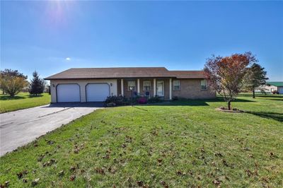 184 Mcjunkin Road, House other with 3 bedrooms, 2 bathrooms and null parking in Blanchester OH | Image 2