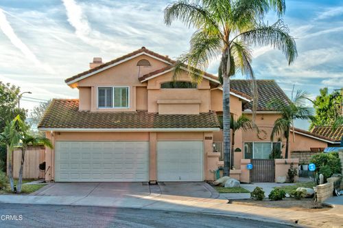 1112 Mockingbird Ln, Fillmore, CA, 93015-1670 | Card Image