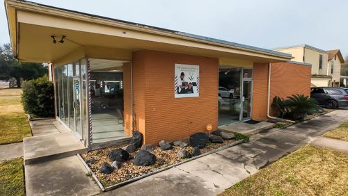 3049 Procter St, Port Arthur, TX, 77642-4762 | Card Image
