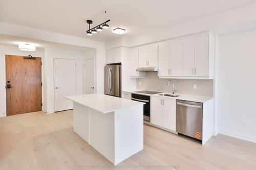 lph-1804-1035 Southdown Rd, Mississauga, ON, L5J0A2 | Card Image