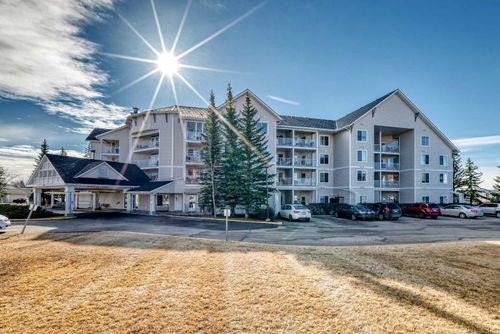 103-305 1 Ave Nw, Airdrie, AB, T4B2M5 | Card Image