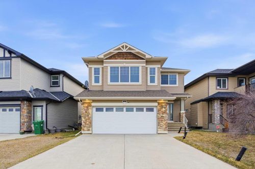 29 Royal Birkdale Dr Nw, Calgary, AB, T3G5C7 | Card Image