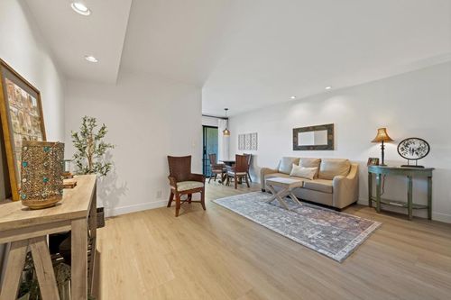 apt-k7-5300 E Waverly Dr, Palm Springs, CA, 92264-6153 | Card Image