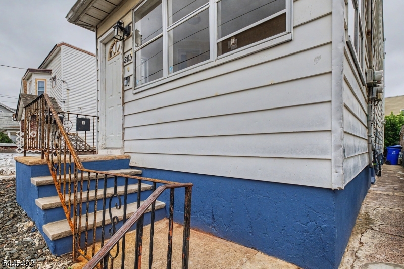 Residential Income in Paterson City 3