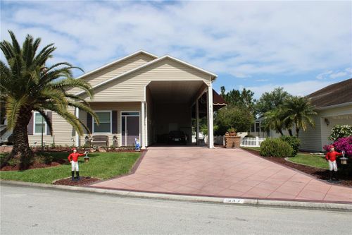 337 Motorcoach Dr S, POLK CITY, FL, 33868-5132 | Card Image