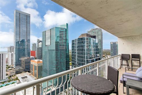 3515-1200 Brickell Bay Dr, Miami, FL, 33131-3272 | Card Image