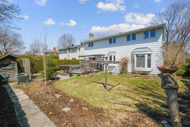 4 Valewood Cres, House other with 4 bedrooms, 4 bathrooms and 4 parking in Gloucester ON | Image 44